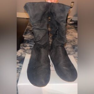 Cute Girls Black Boots